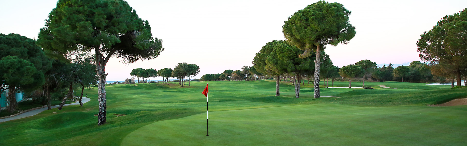 Titanic Deluxe Golf Belek | HOTELS & RESORTS | NORTH GOLF TRAVEL